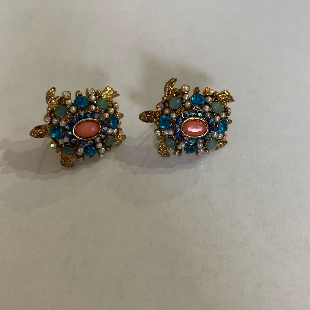 turtle earrings
